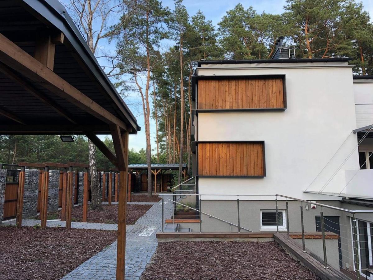 Luksusowa Willa Pod Lasem, Otwock - Shared Garden, Sauna, Wood Hot Tub! Hot Tub Seasonal! Exterior photo