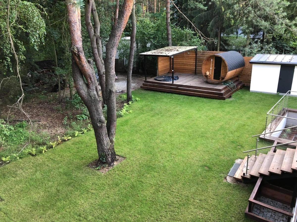 Luksusowa Willa Pod Lasem, Otwock - Shared Garden, Sauna, Wood Hot Tub! Hot Tub Seasonal! Exterior photo